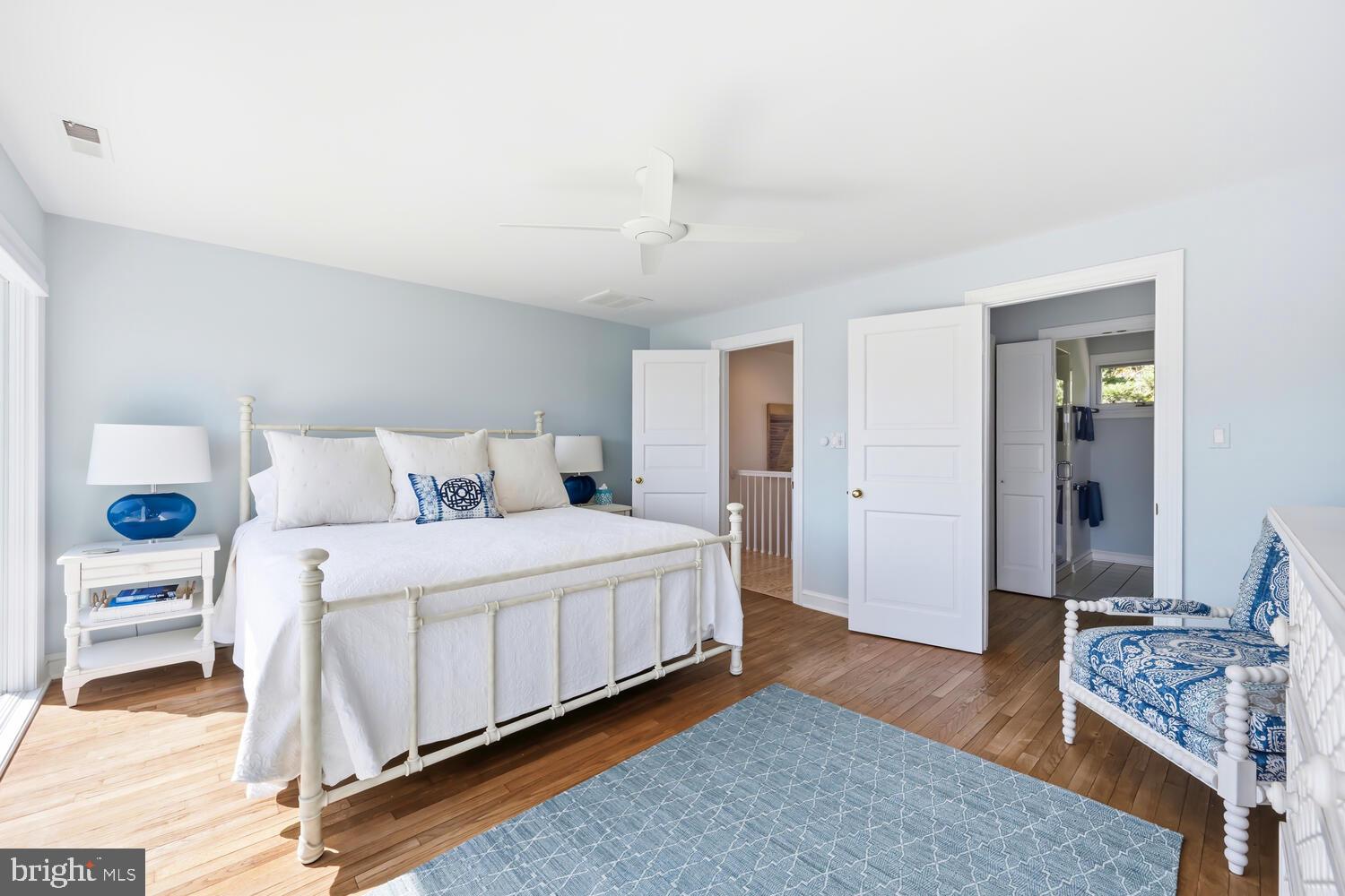 106 E DIVISION STREET