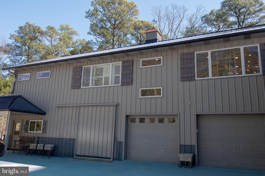 7918 BLOOMFIELD