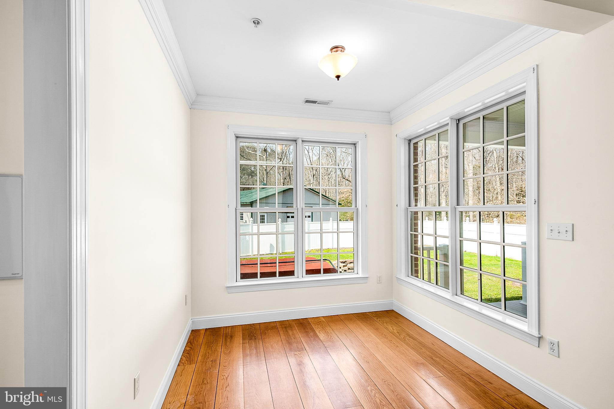 11470 WYE HEIGHTS ROAD