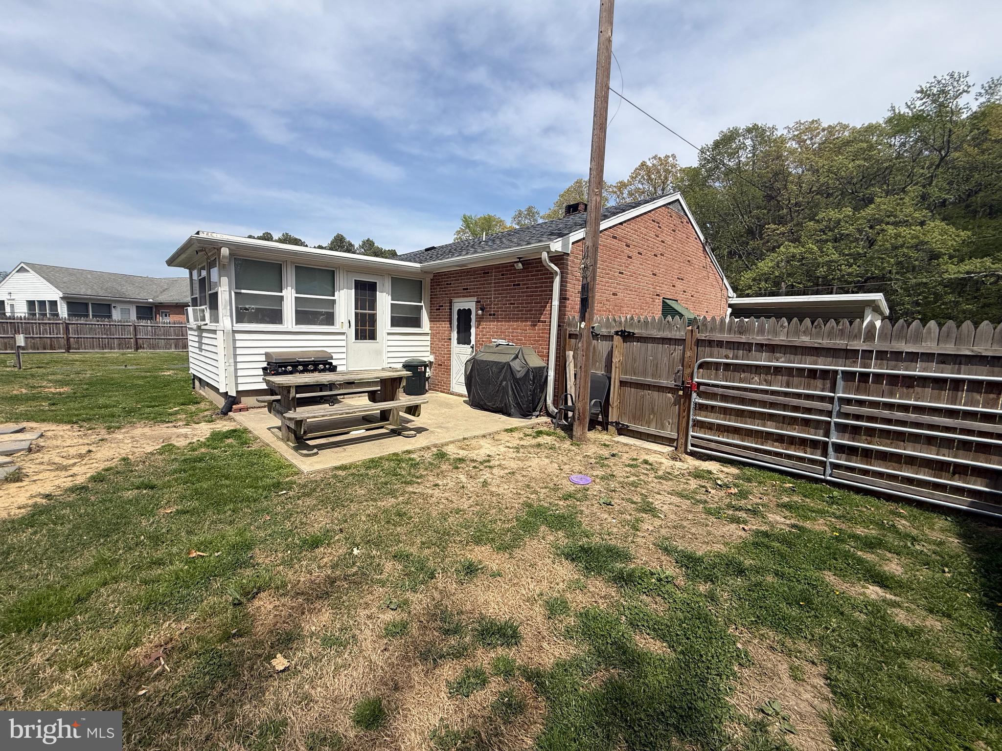 9108 GLEBE CREEK ROAD