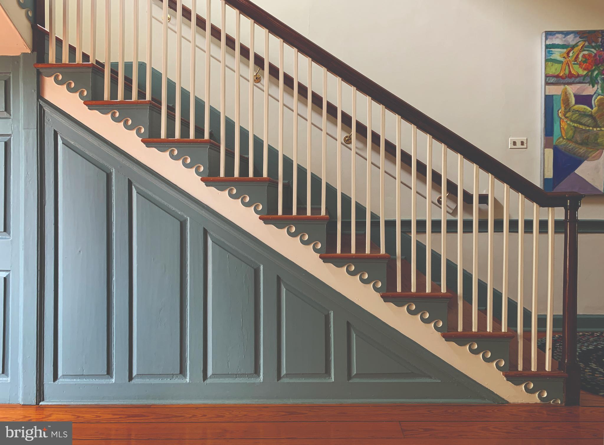 27293 SOUTHSIDE ISLAND CREEK ROAD