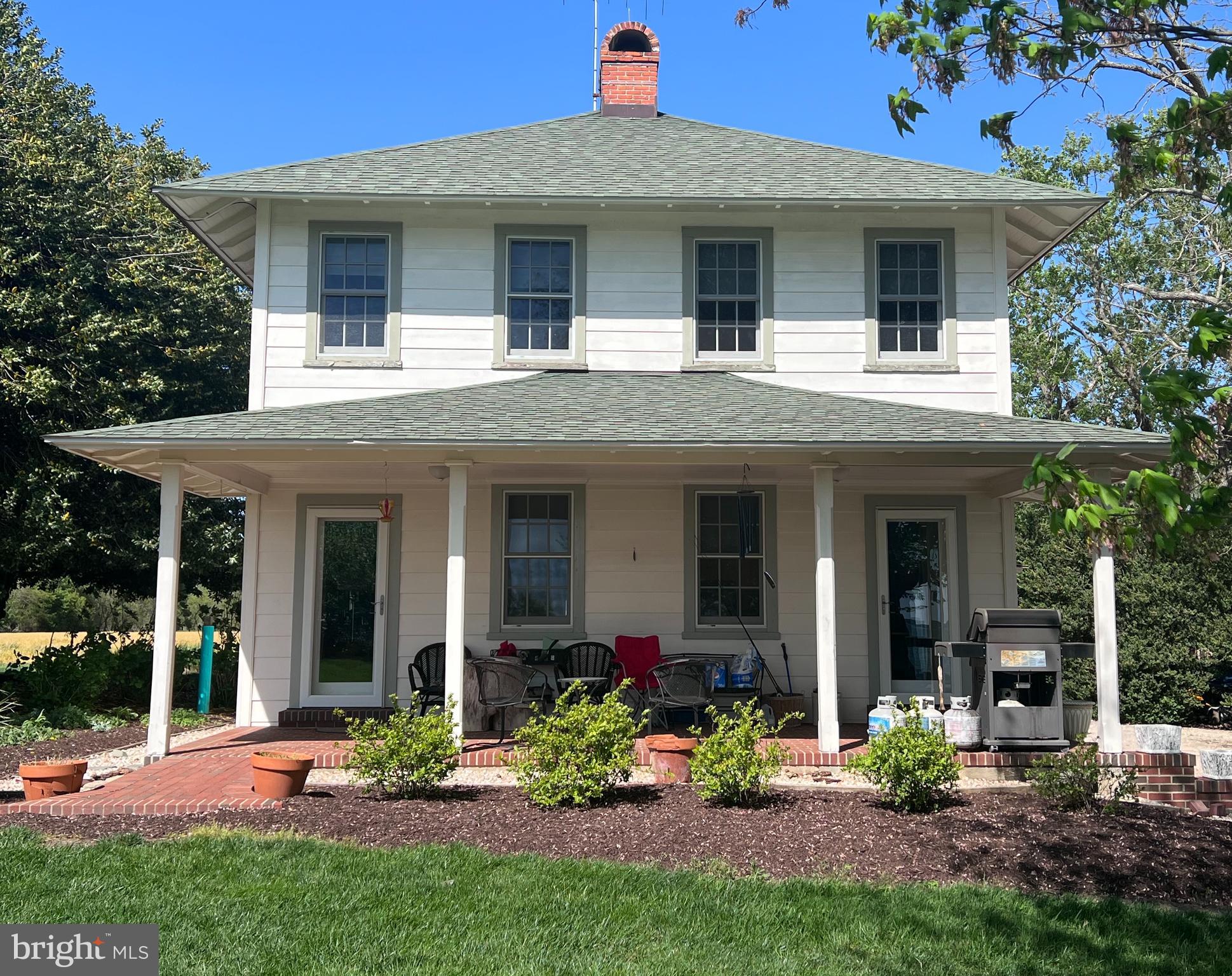 27293 SOUTHSIDE ISLAND CREEK ROAD