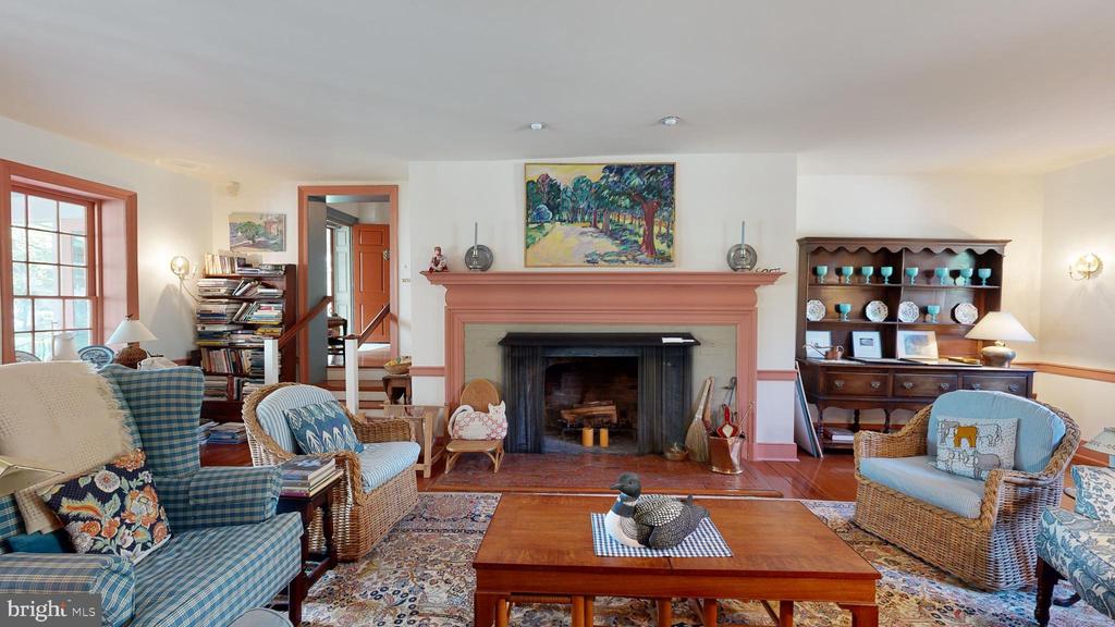 27293 SOUTHSIDE ISLAND CREEK ROAD