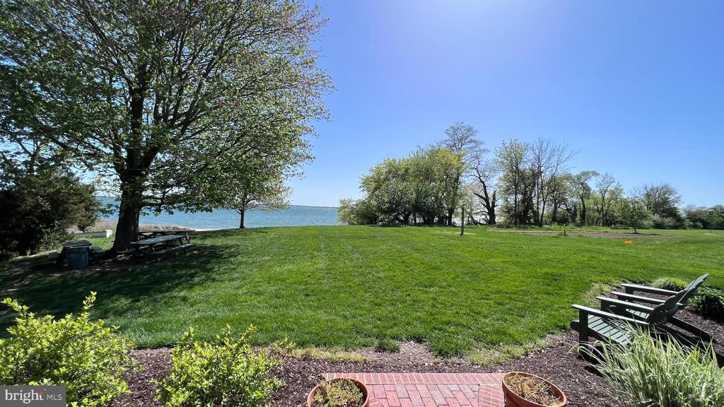 27293 SOUTHSIDE ISLAND CREEK ROAD