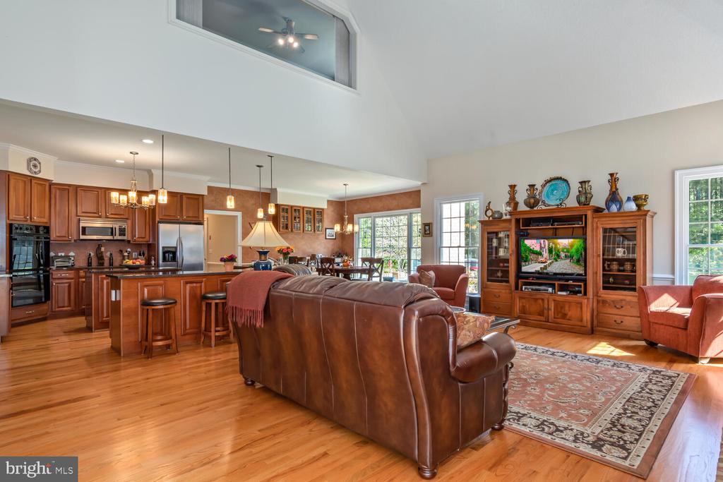 8466 AVELEY FARM ROAD