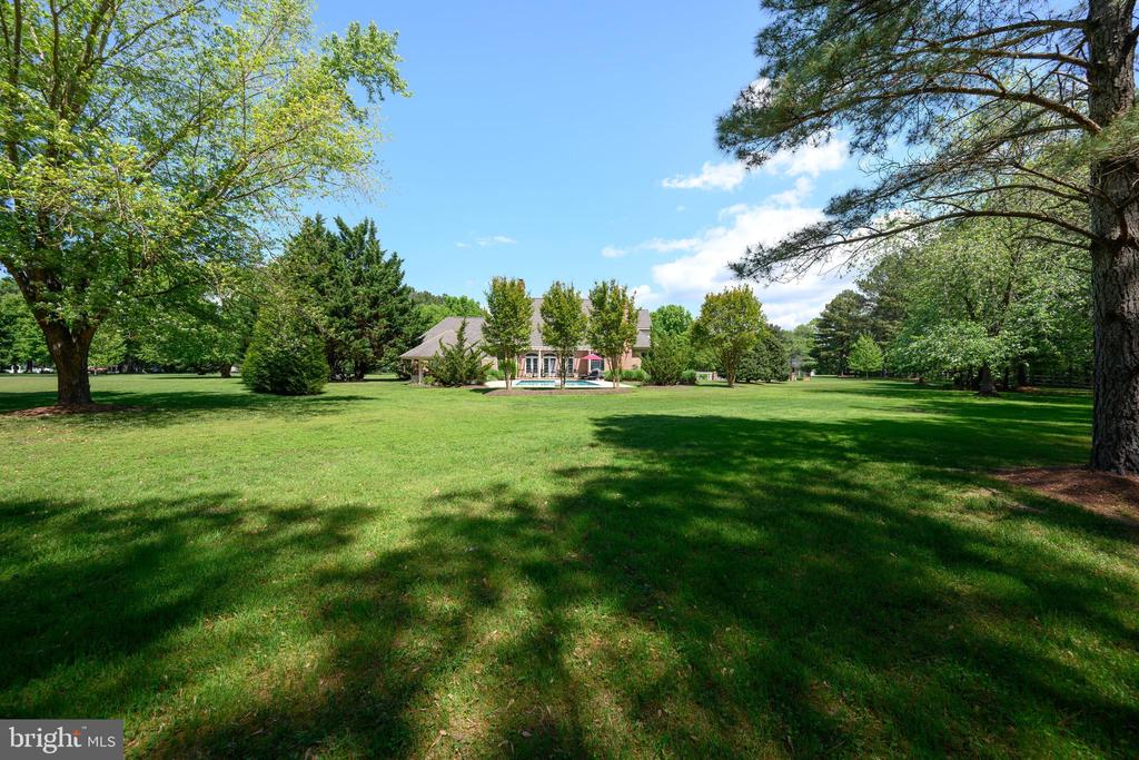 8466 AVELEY FARM ROAD