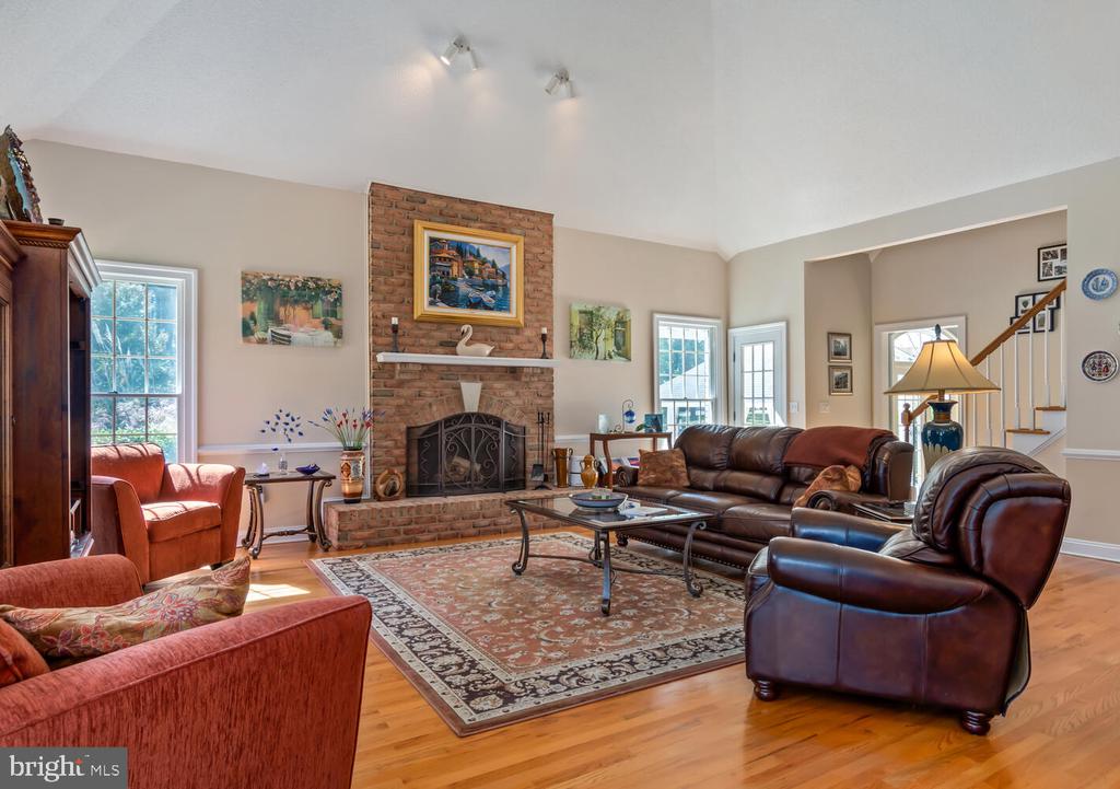 8466 AVELEY FARM ROAD