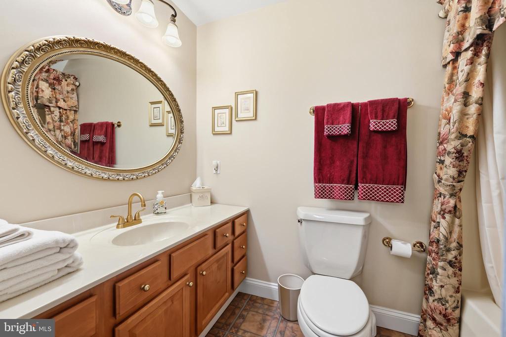 8466 AVELEY FARM ROAD