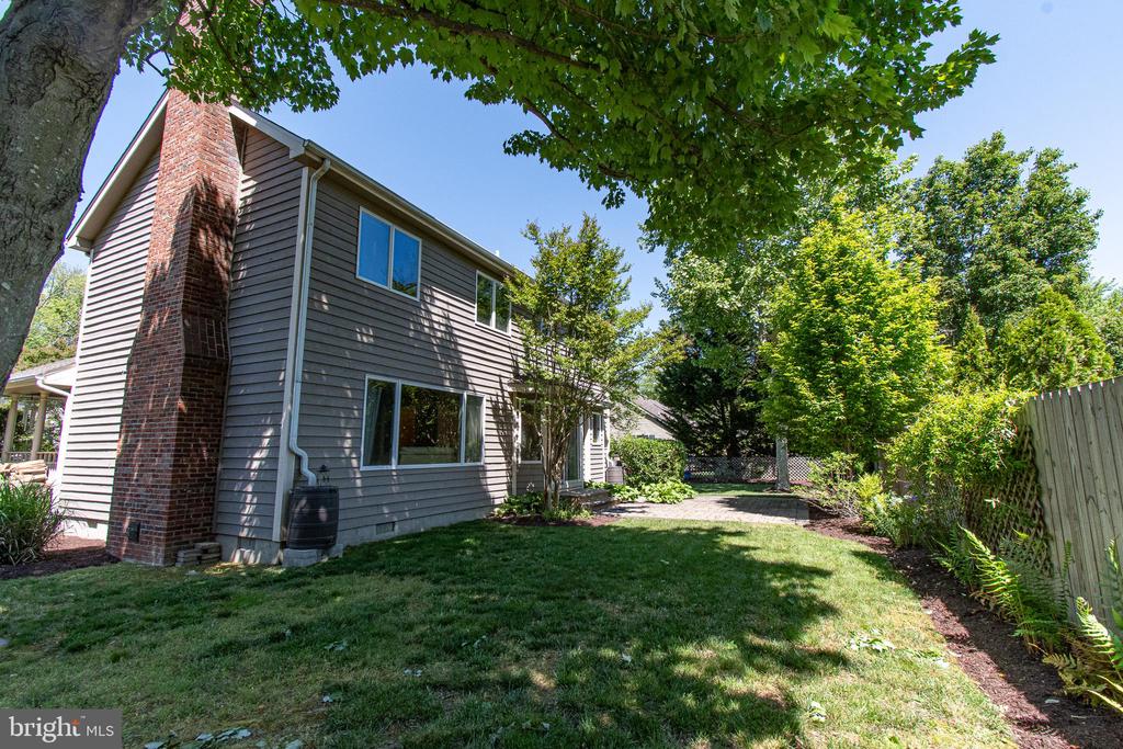 102 JACKS POINT ROAD