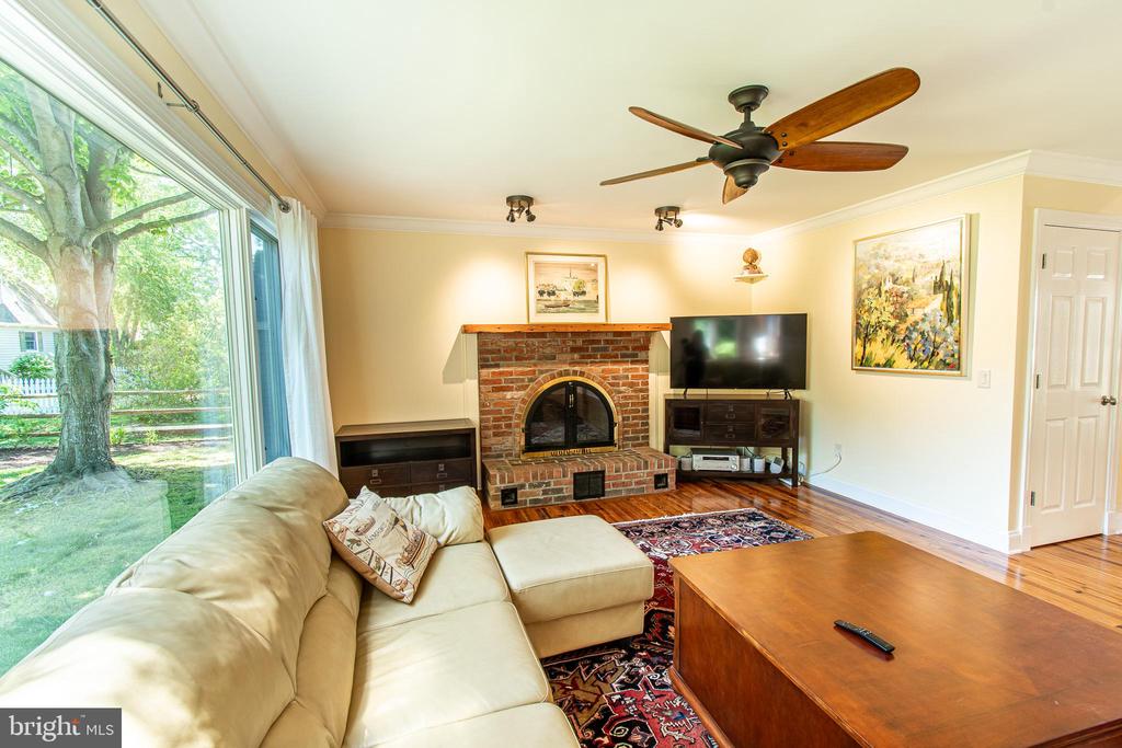 102 JACKS POINT ROAD