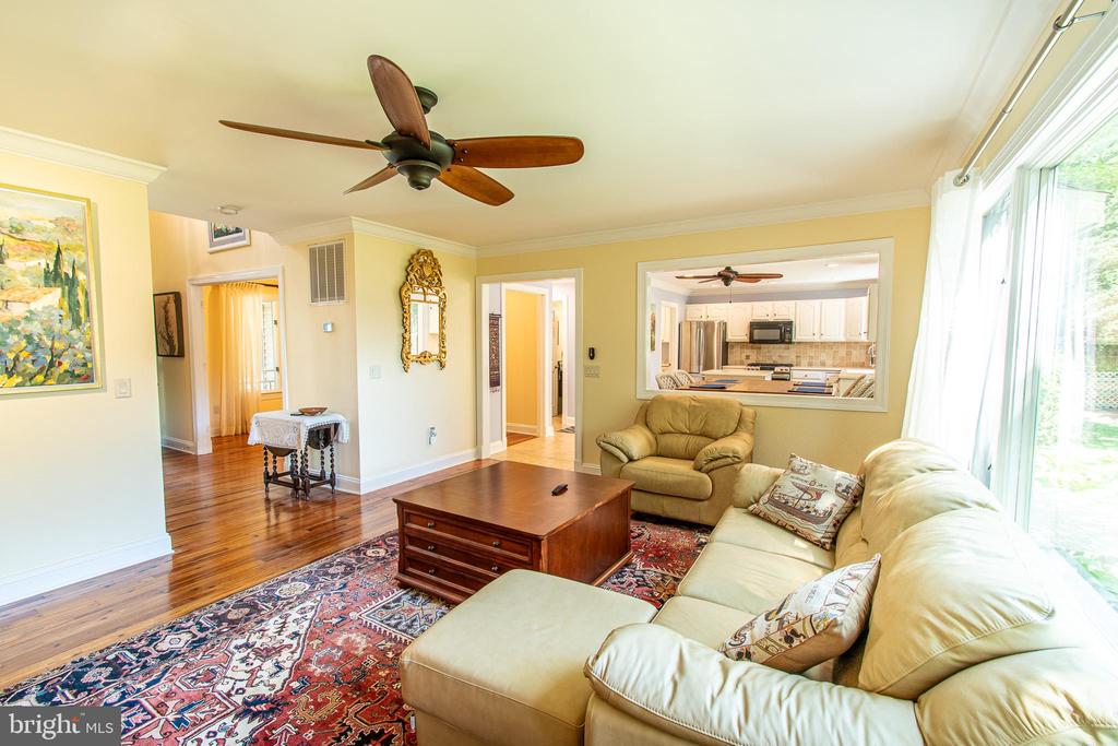 102 JACKS POINT ROAD