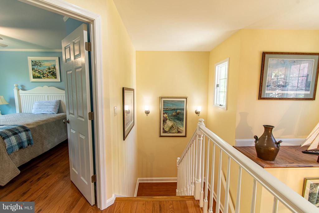 102 JACKS POINT ROAD