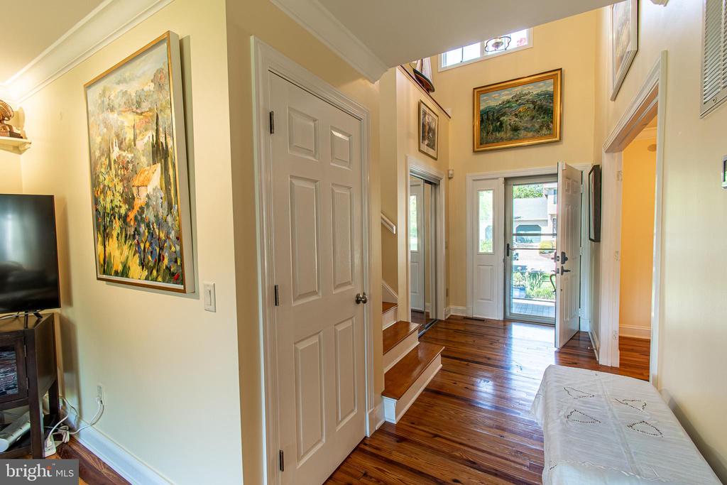 102 JACKS POINT ROAD