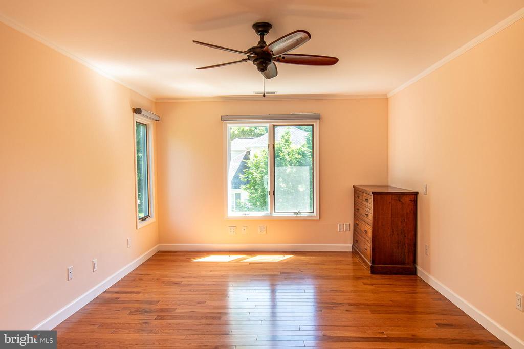 102 JACKS POINT ROAD