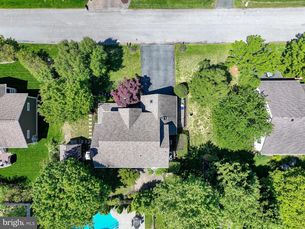 102 JACKS POINT ROAD