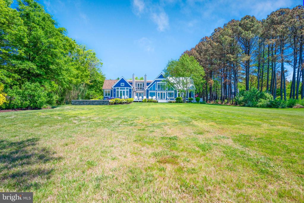 5698 LEEWARD LANE