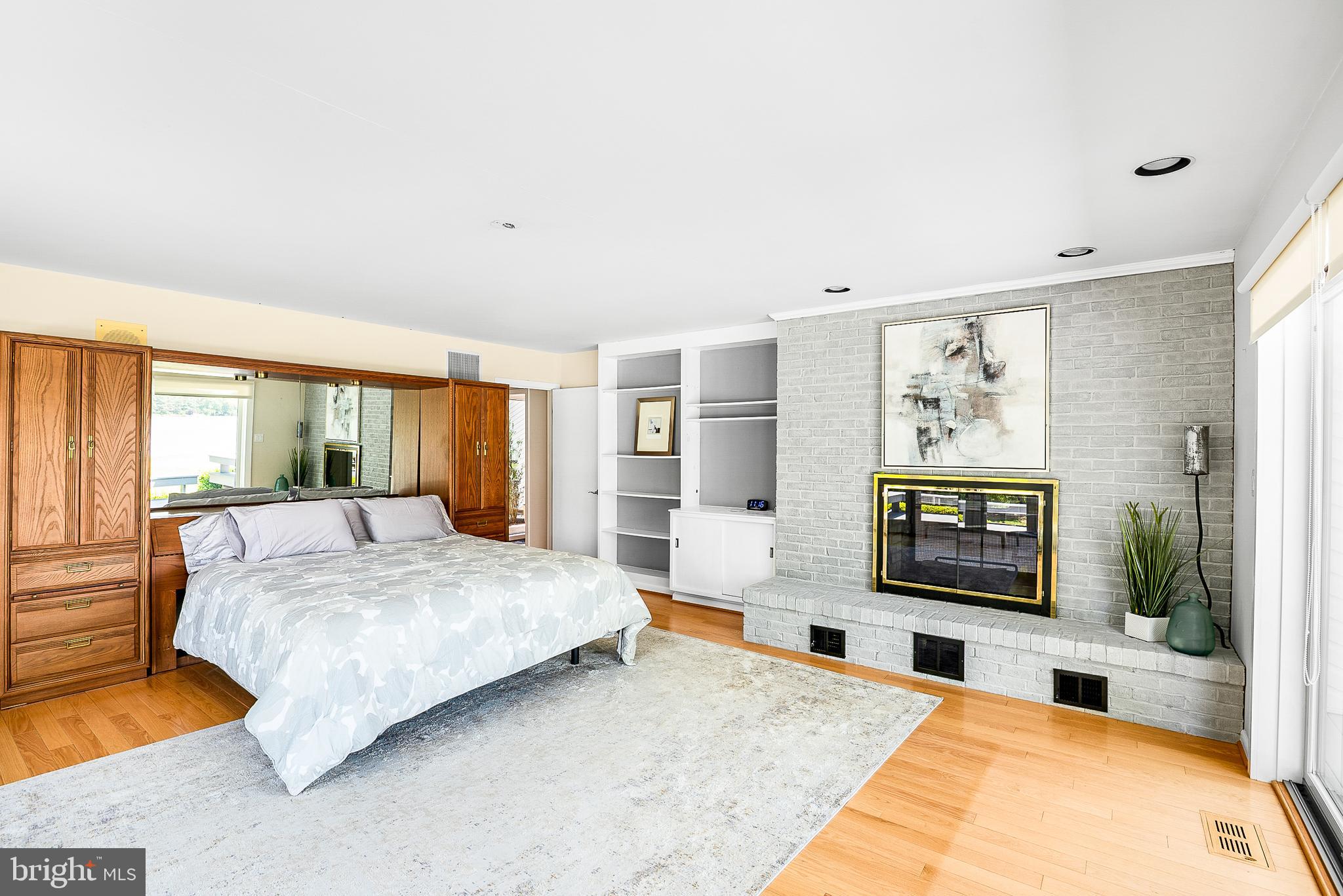 26282 DEEP WATER HARBOR ROAD