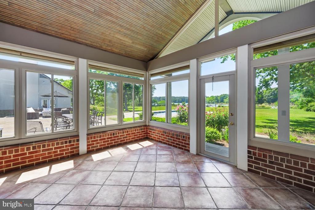 25610 CHANCE FARM COURT