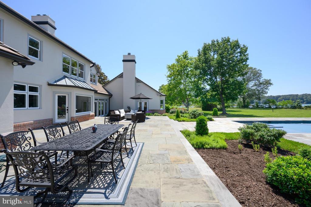 25610 CHANCE FARM COURT