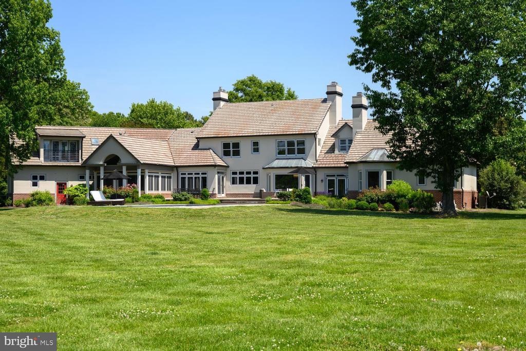 25610 CHANCE FARM COURT