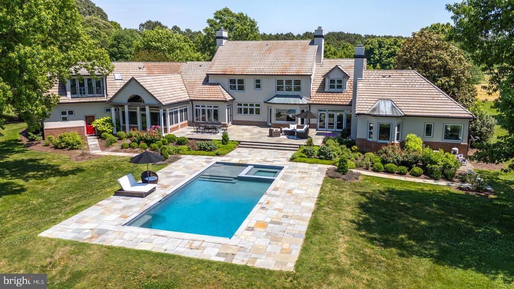 25610 CHANCE FARM COURT
