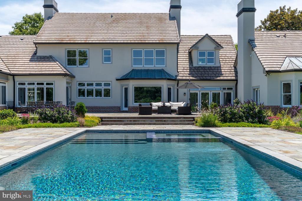 25610 CHANCE FARM COURT