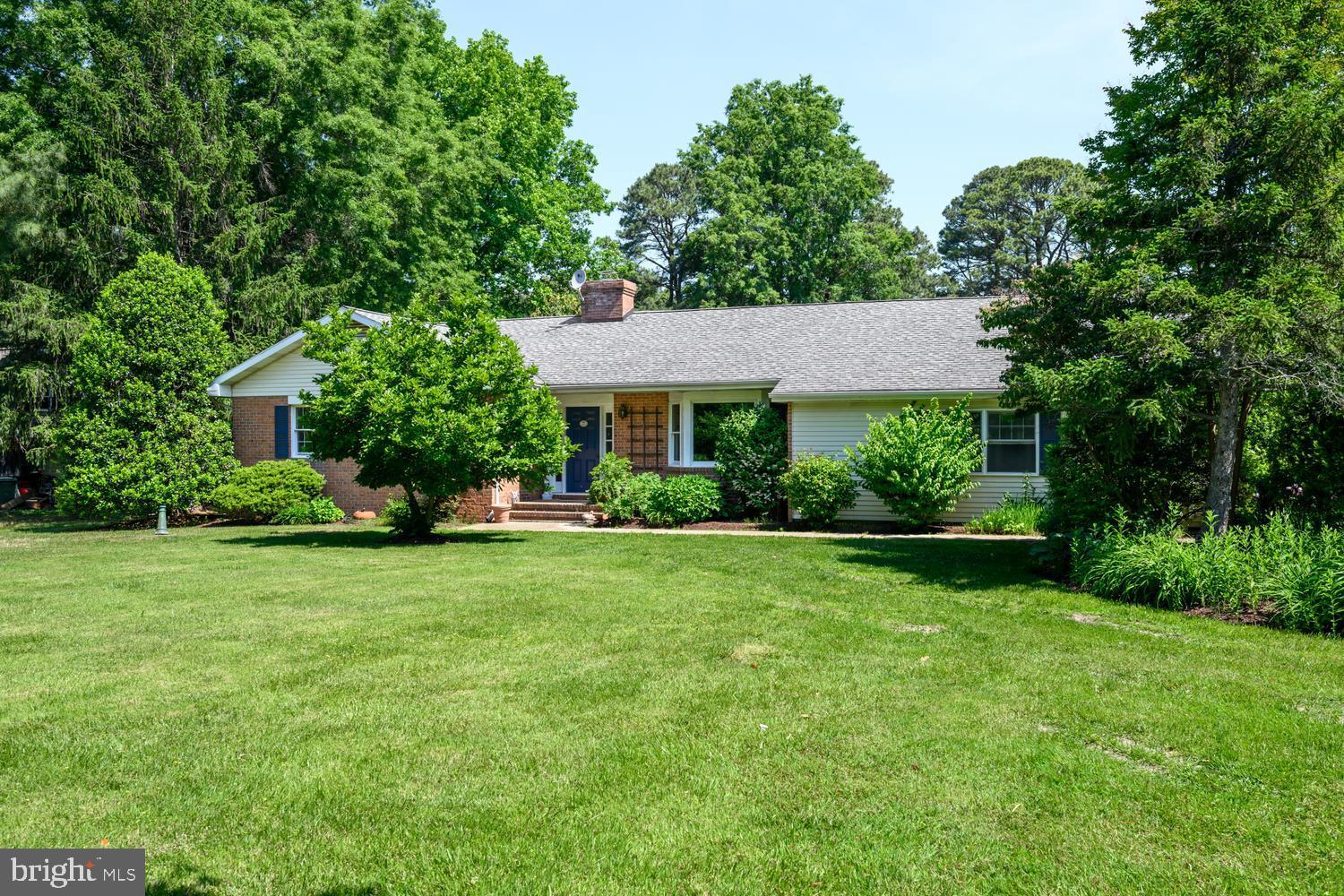 9251 MALLARD POINT COURT