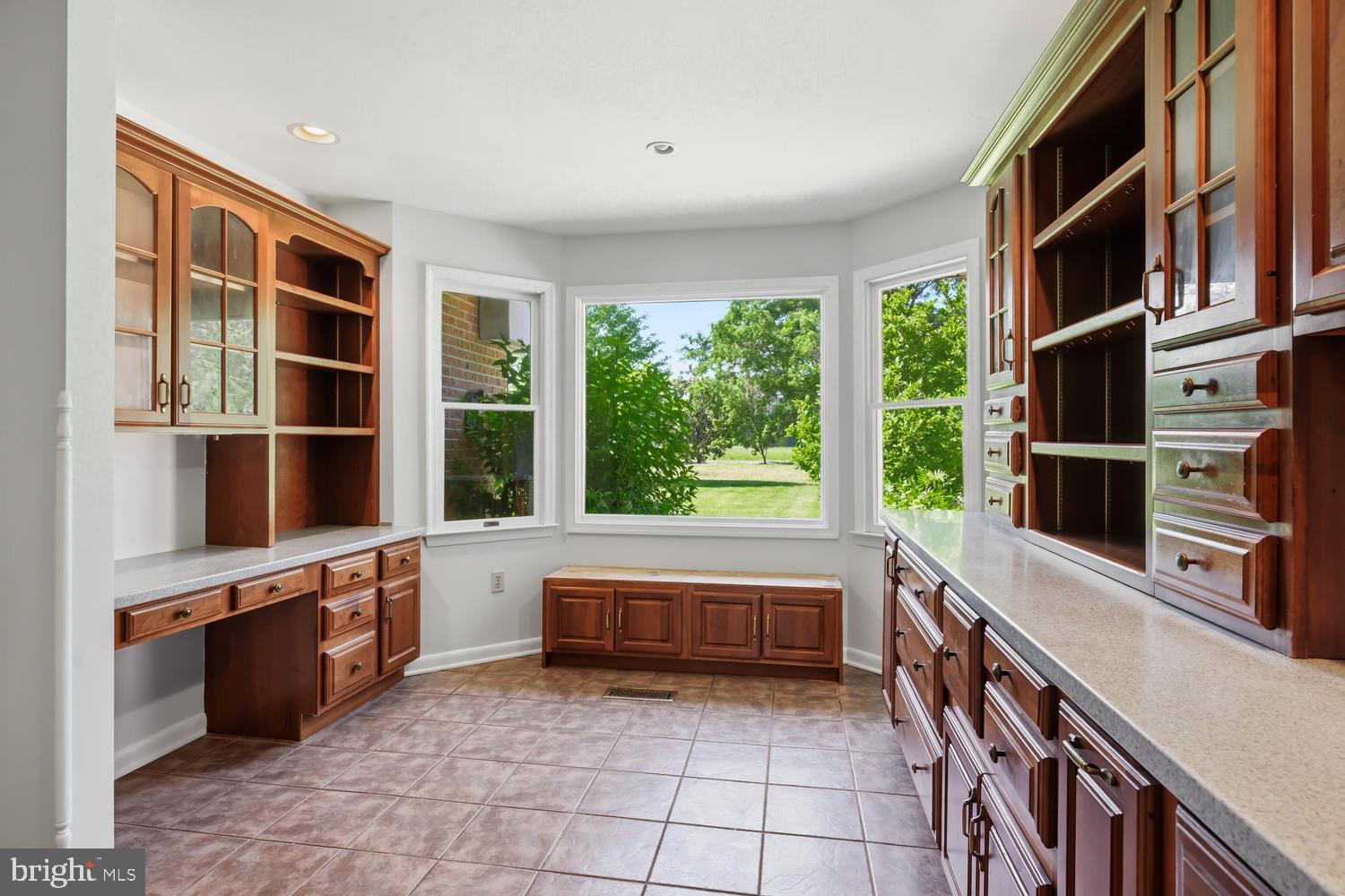 9251 MALLARD POINT COURT