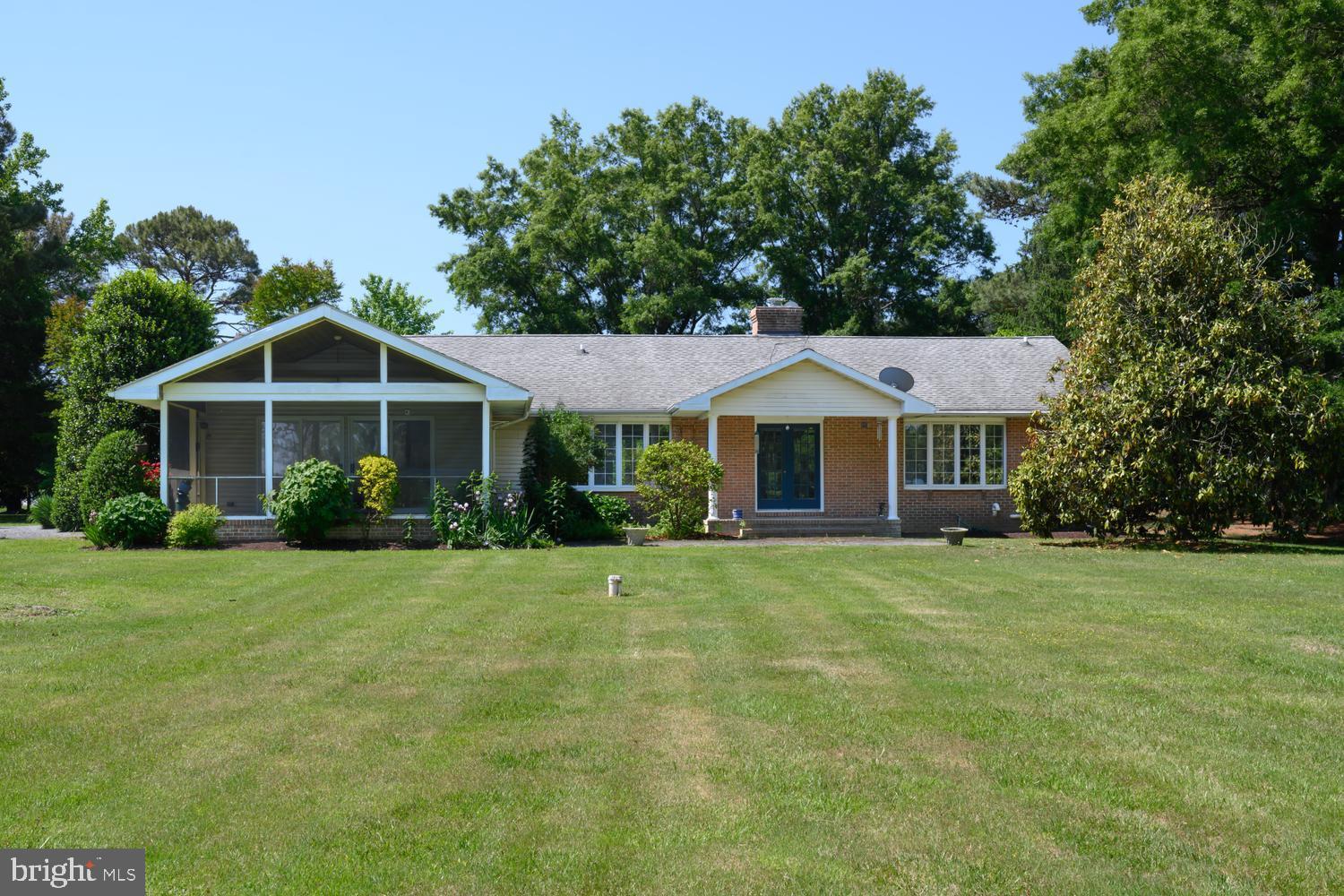 9251 MALLARD POINT COURT
