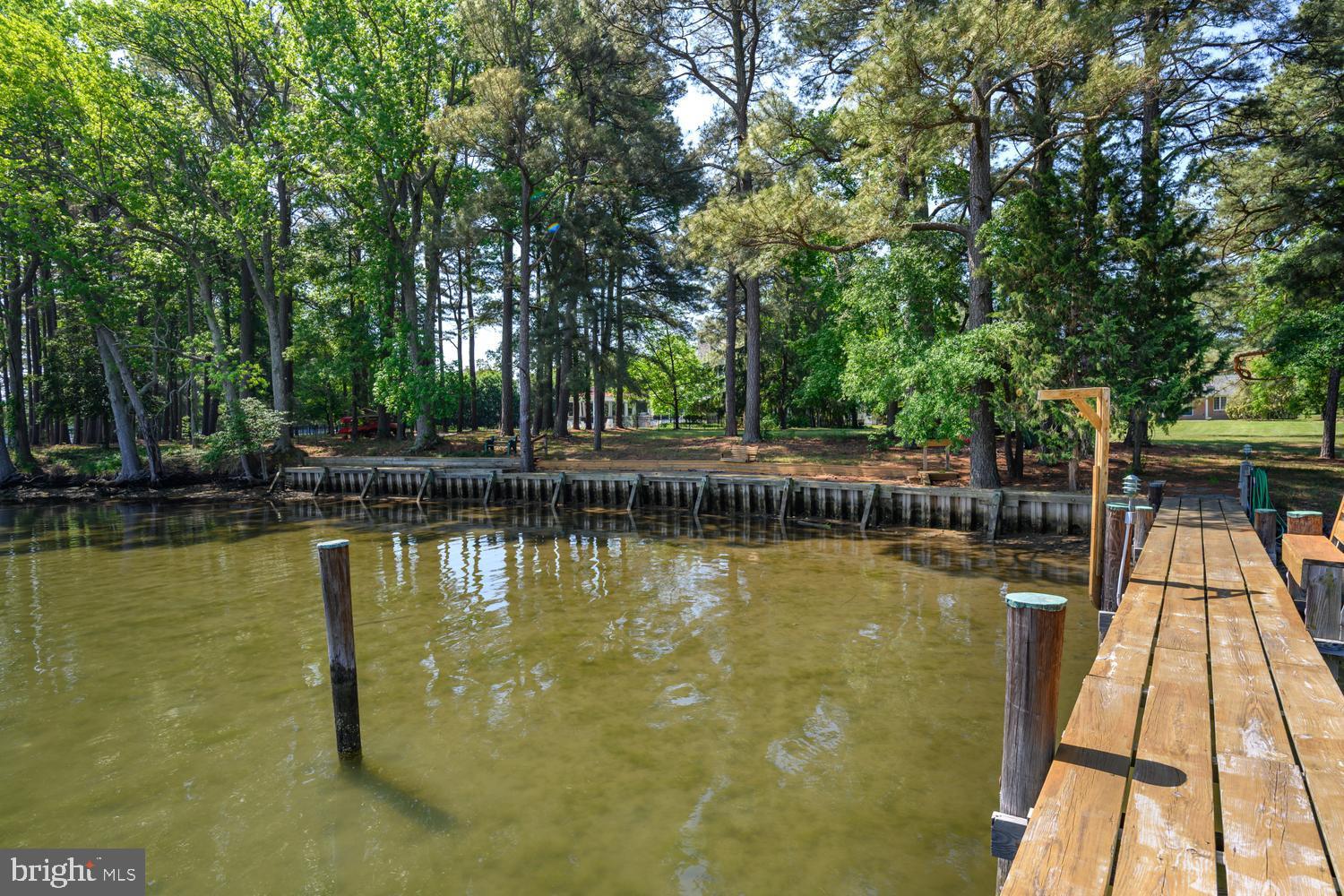 9251 MALLARD POINT COURT