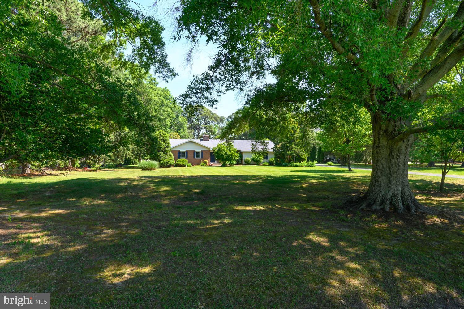 9251 MALLARD POINT COURT