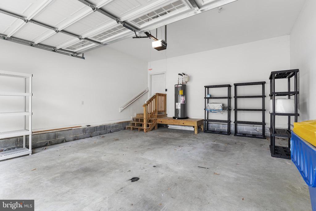 225 BETHUNE DRIVE