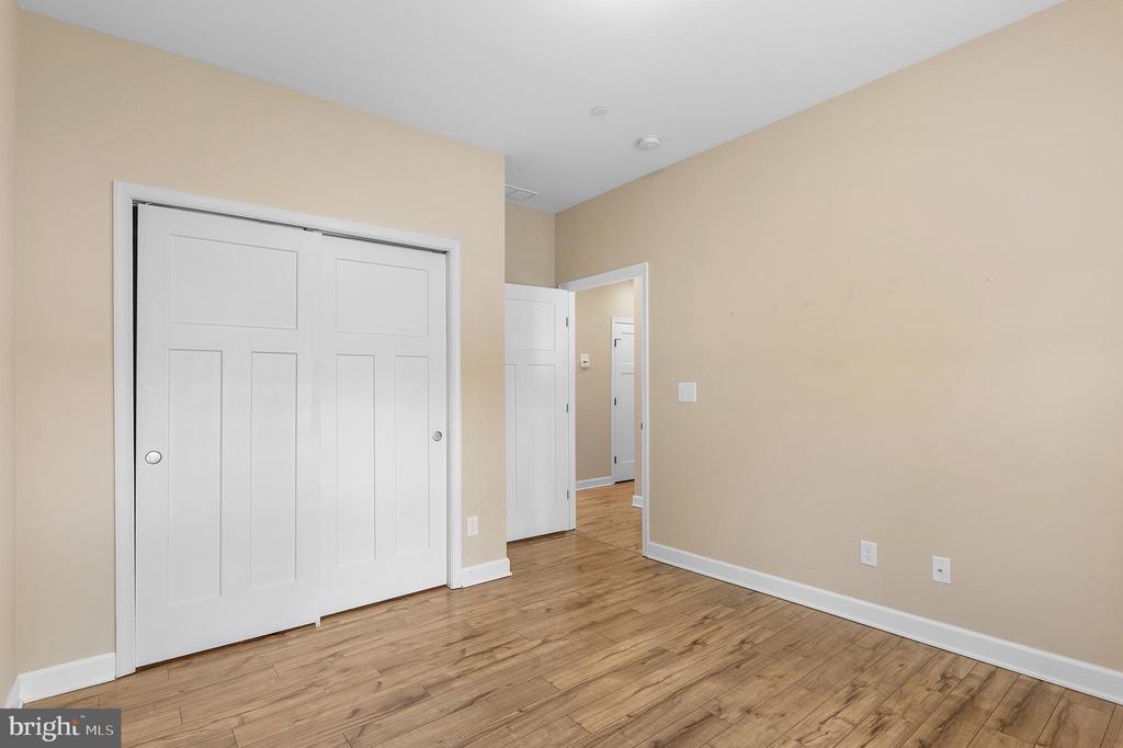 225 BETHUNE DRIVE