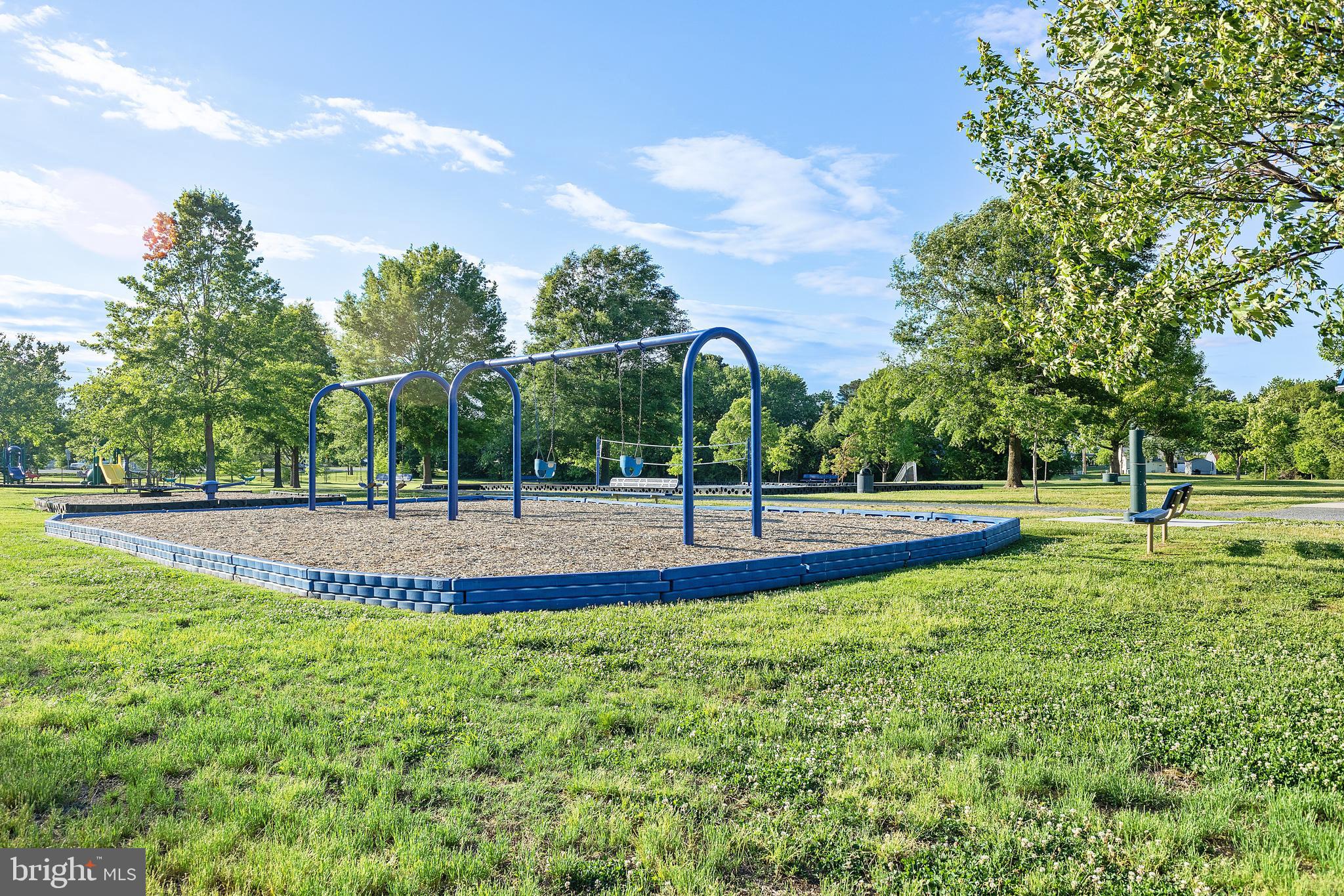225 BETHUNE DRIVE