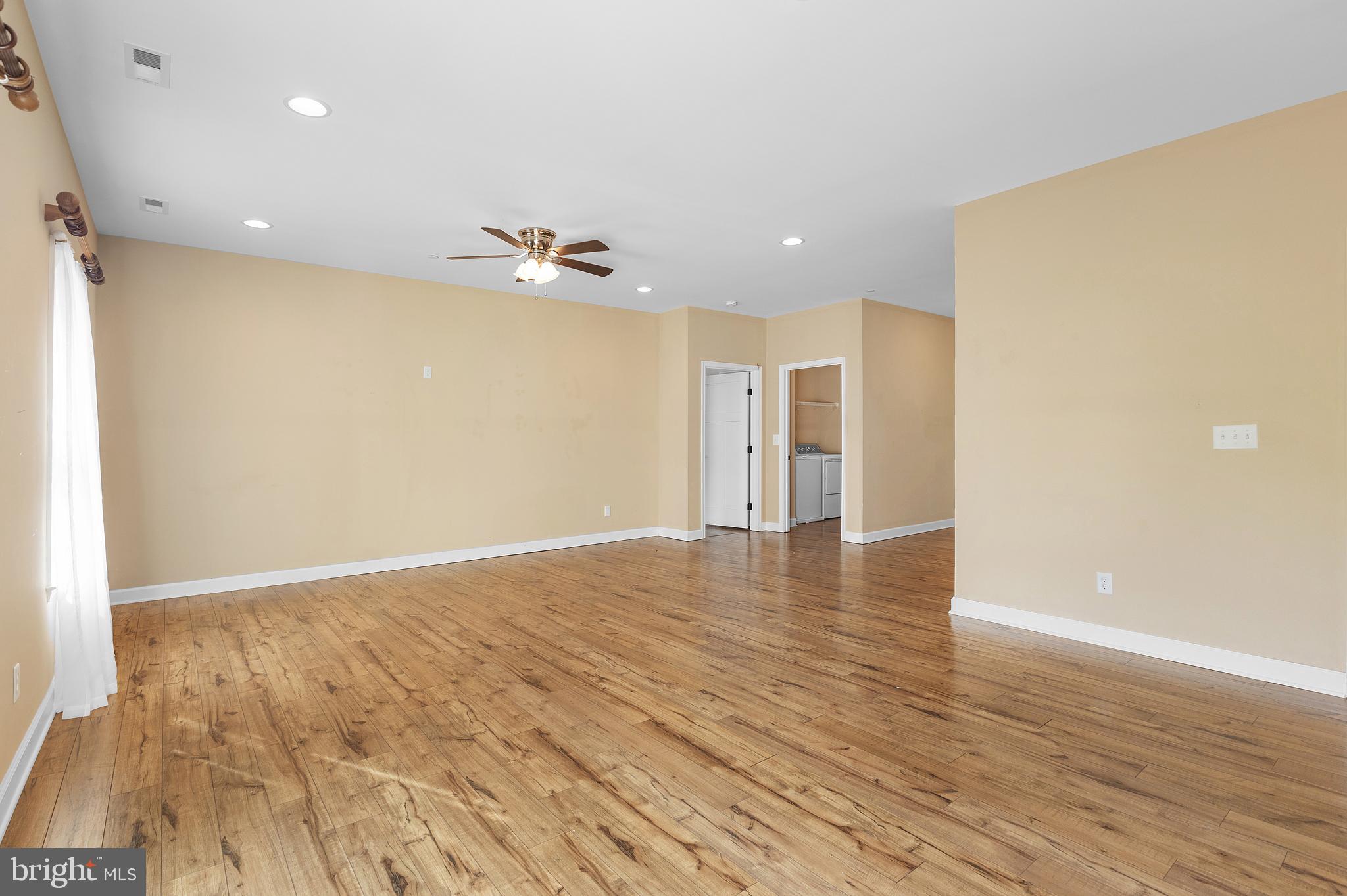 225 BETHUNE DRIVE