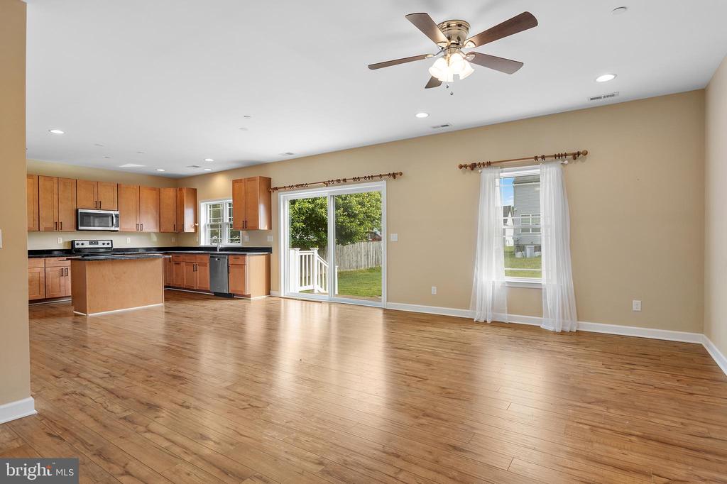 225 BETHUNE DRIVE