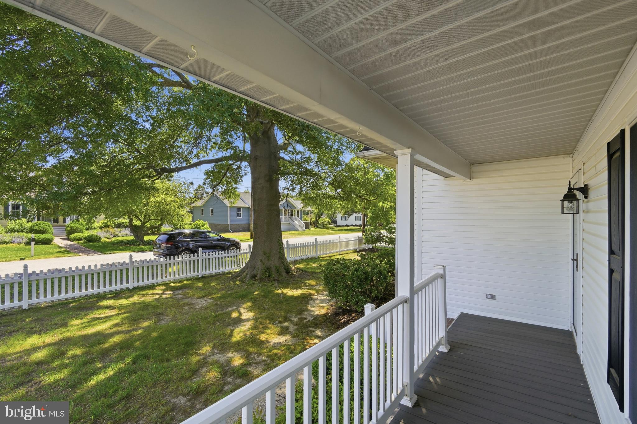 105 PIER STREET E