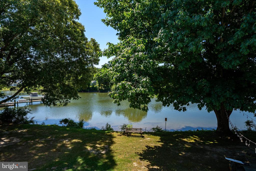 7272 WAVERLY ISLAND ROAD