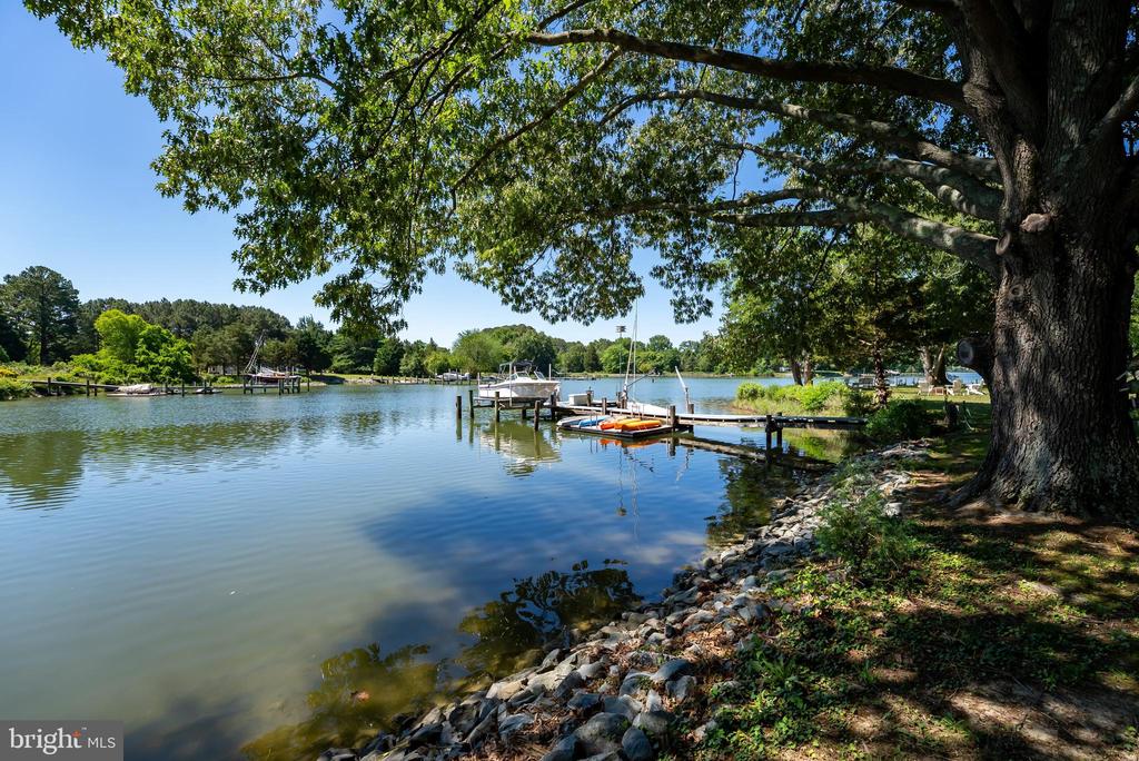 7272 WAVERLY ISLAND ROAD