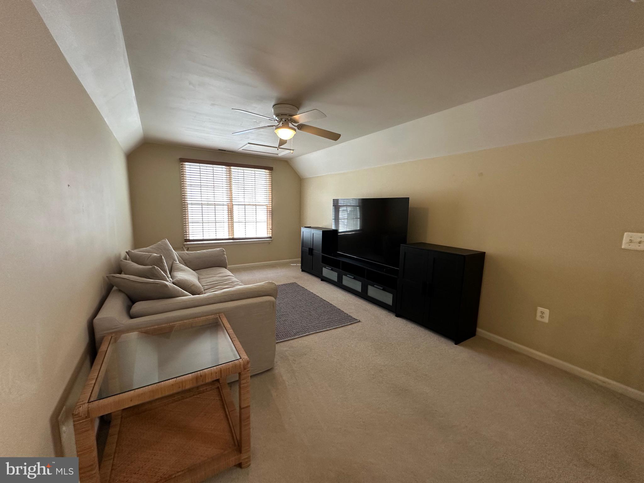28405 PINEHURST CIRCLE