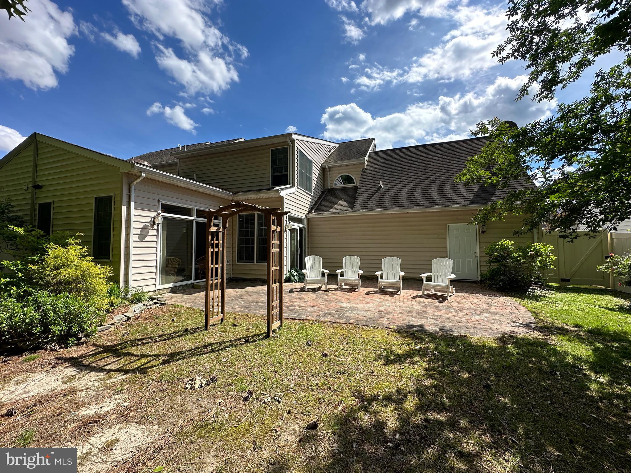 28405 PINEHURST CIRCLE