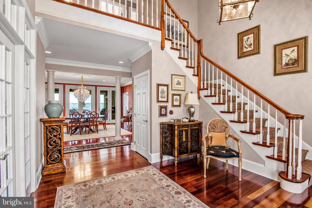 24678 NEW POST ROAD