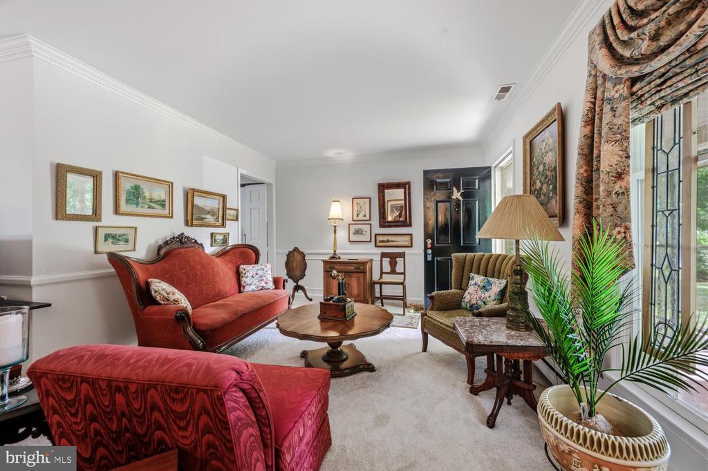 29183 PIN OAK WAY