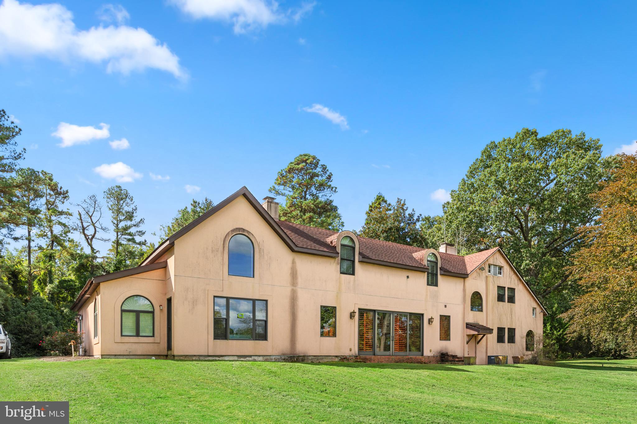28630 EDGEMERE ROAD