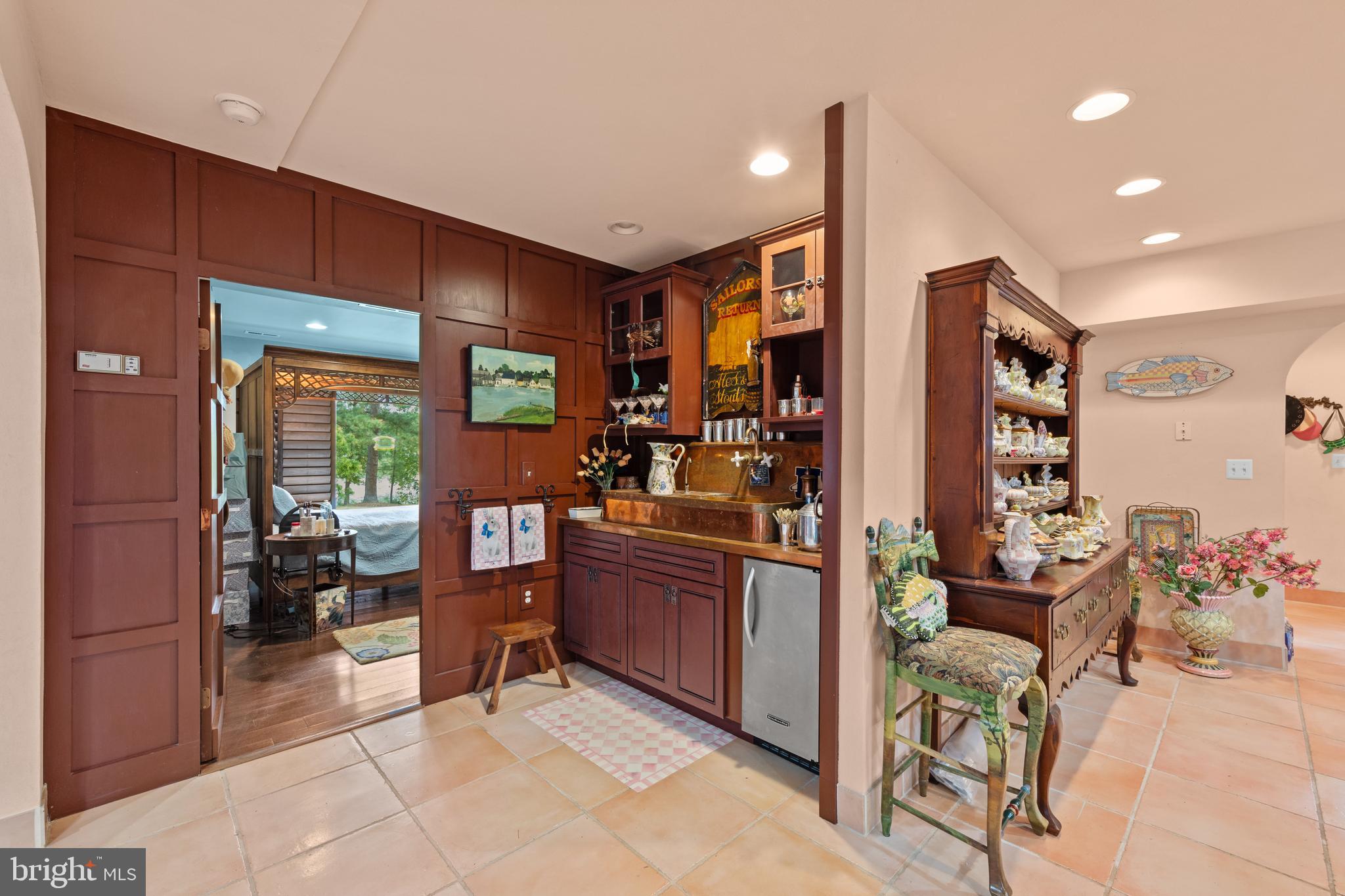 28630 EDGEMERE ROAD