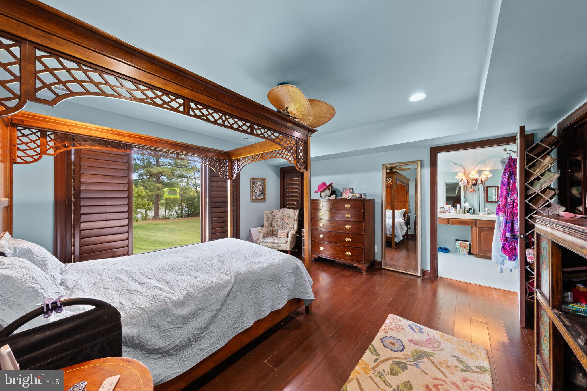 28630 EDGEMERE ROAD