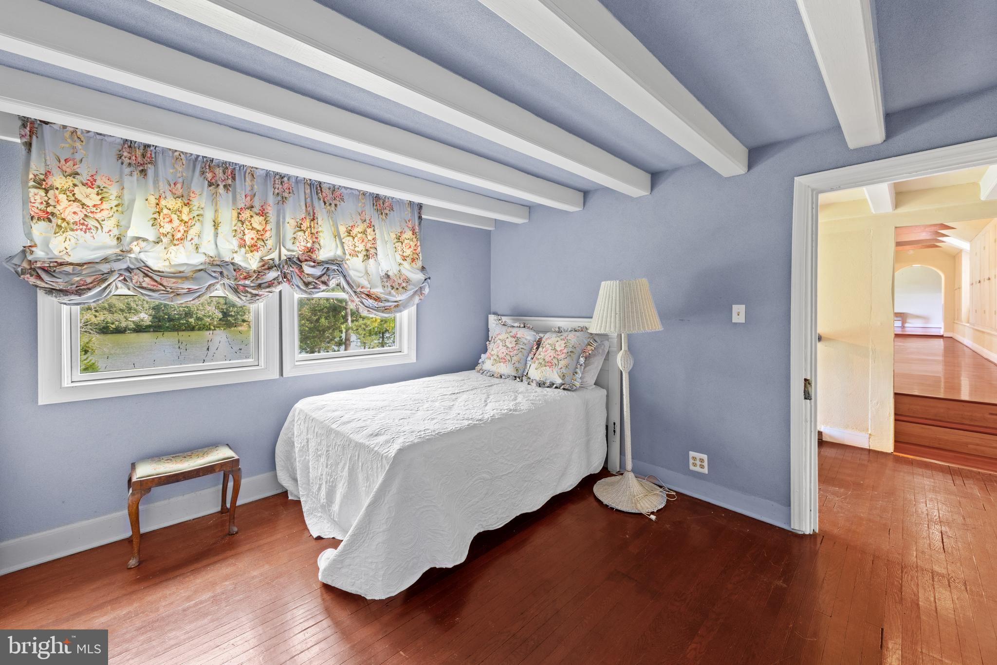 28630 EDGEMERE ROAD