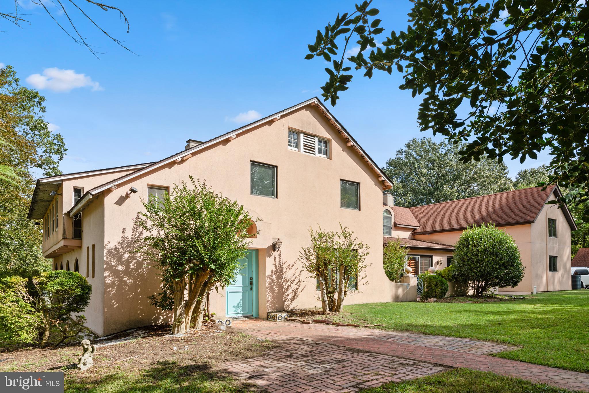 28630 EDGEMERE ROAD
