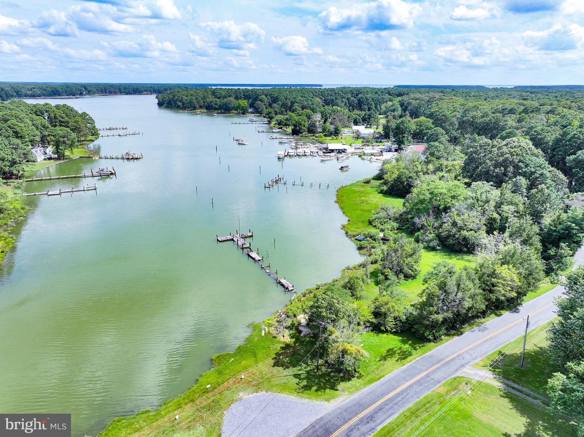 COOPER POINT ROAD