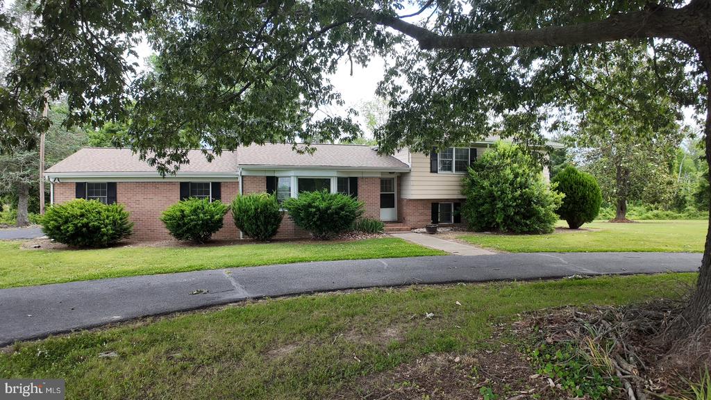 8936 GOLDSBOROUGH NECK ROAD